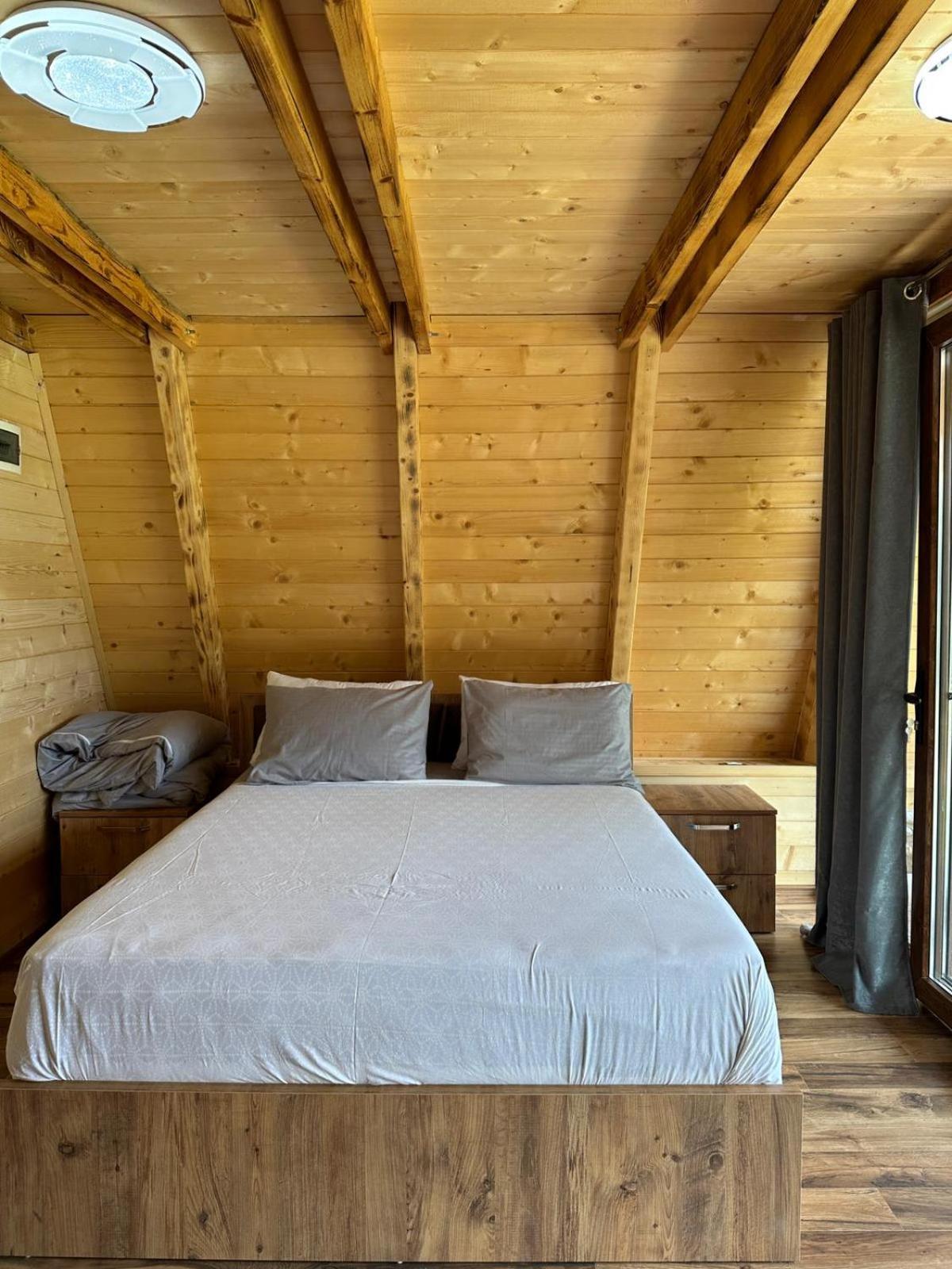 Guest House Kukaj 발보너 외부 사진